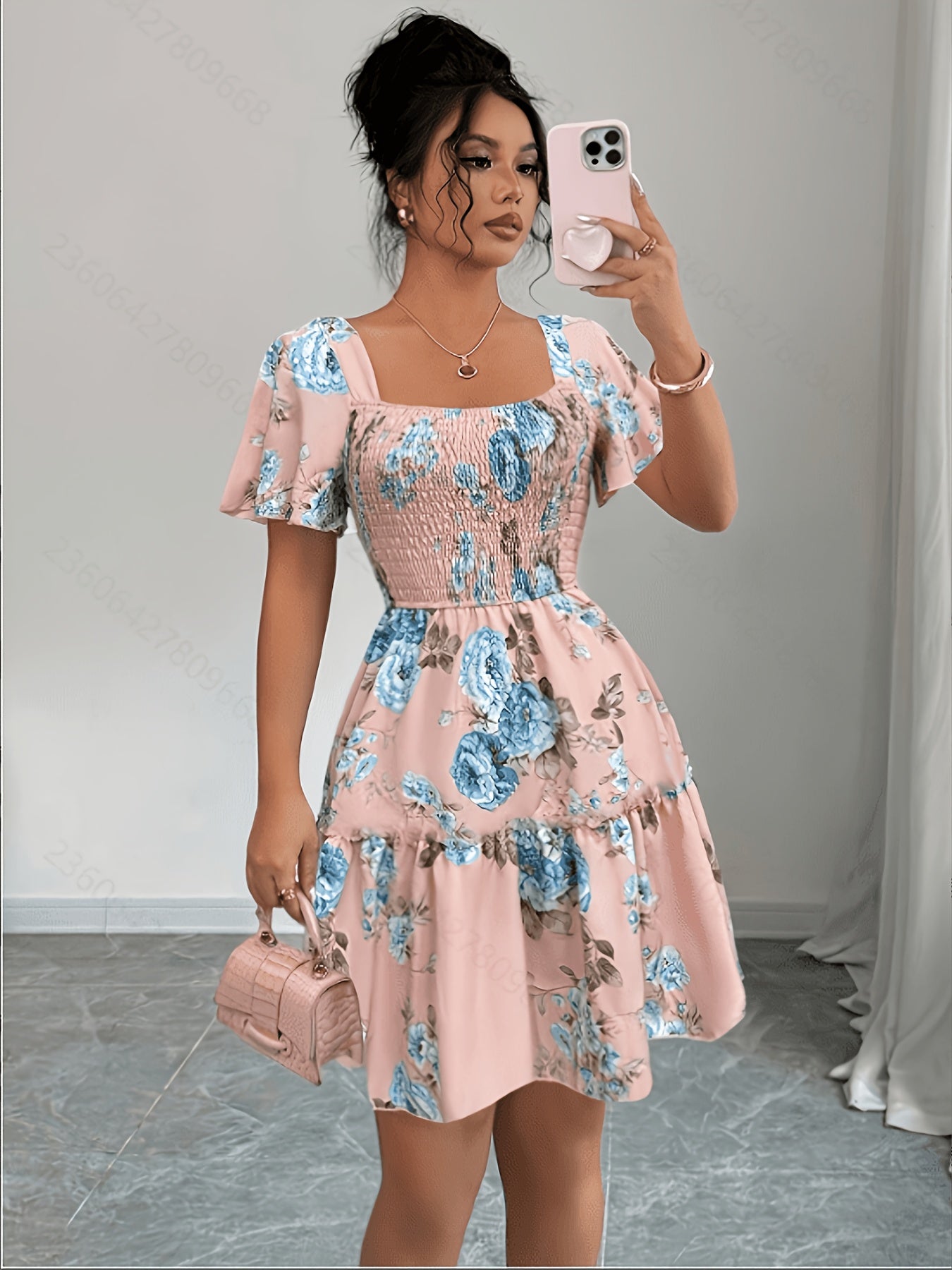 Vestido Corto de Vacaciones de Verano con Estampado Floral y Cintura Ajustada