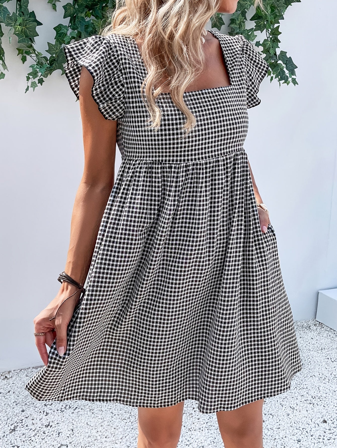Vestido de Mujer, Vestido Corto con Cuello Cuadrado y Diseño de Cubierta a Cuadros para Vacaciones y Playa