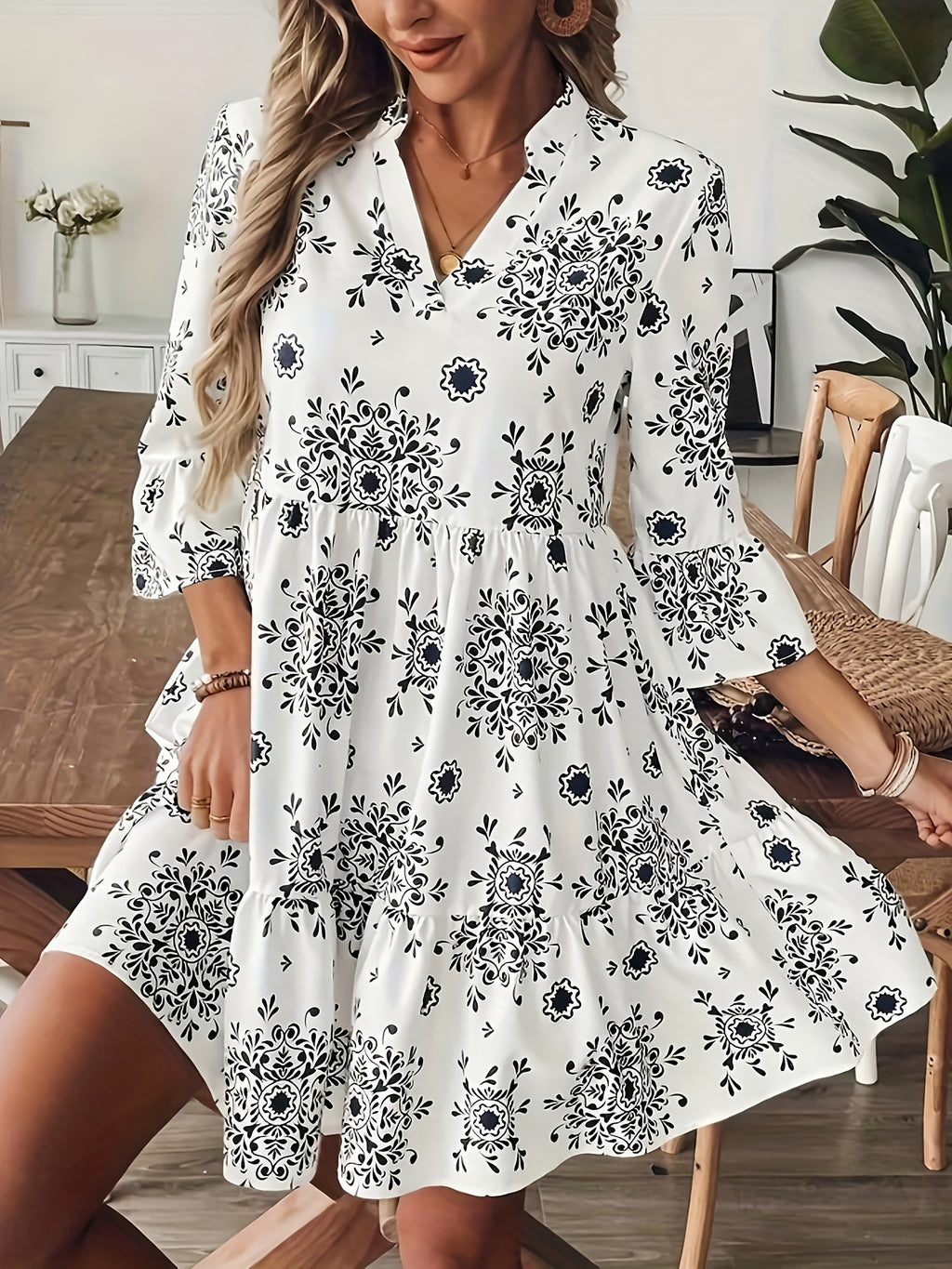 Vestido Corto Estampado Floral Blanco Estilo Boho Casual para Verano con Manga 3/4 y Corte Suelto