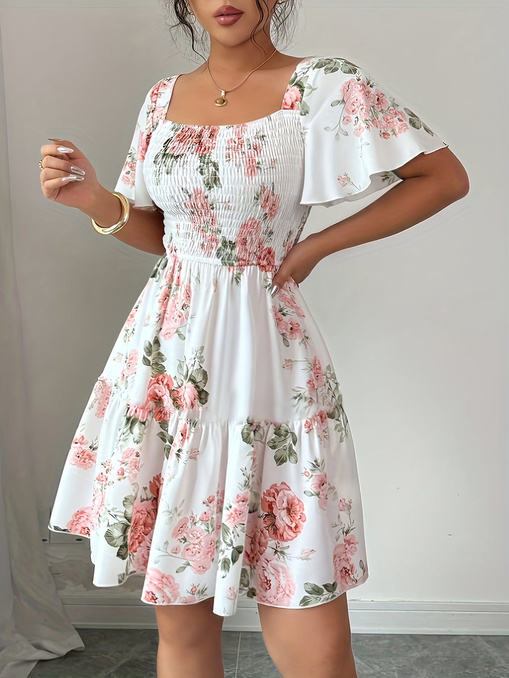 Vestido Corto de Vacaciones de Verano con Estampado Floral y Cintura Ajustada