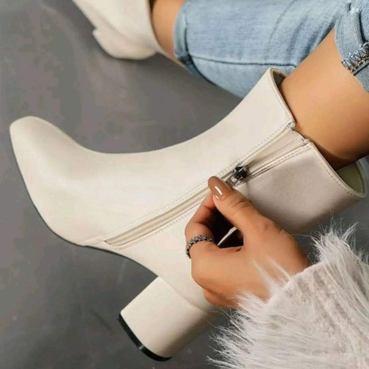 Heeled Leather Ankle Boots with Block Heel and Side Zip
