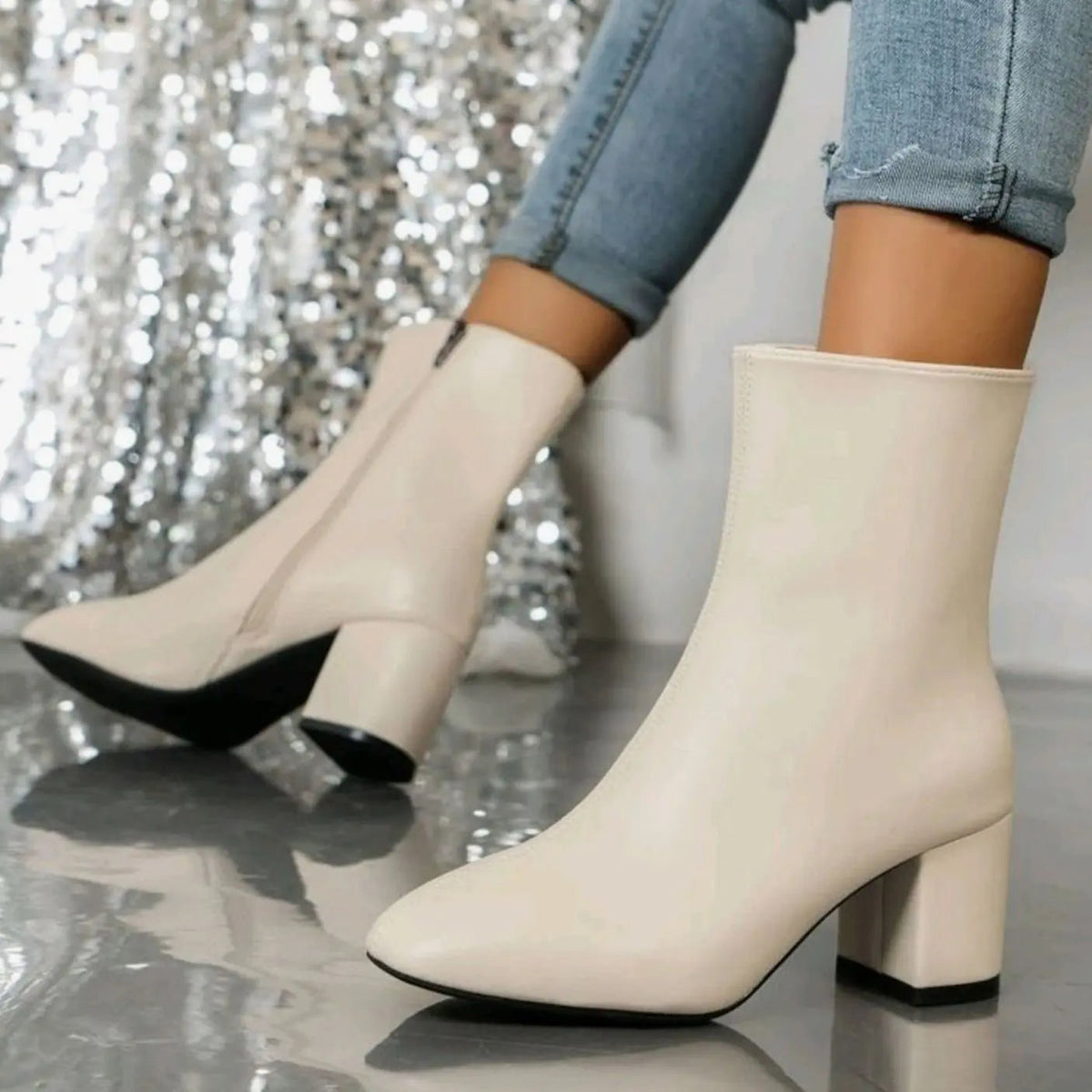 Heeled Leather Ankle Boots with Block Heel and Side Zip
