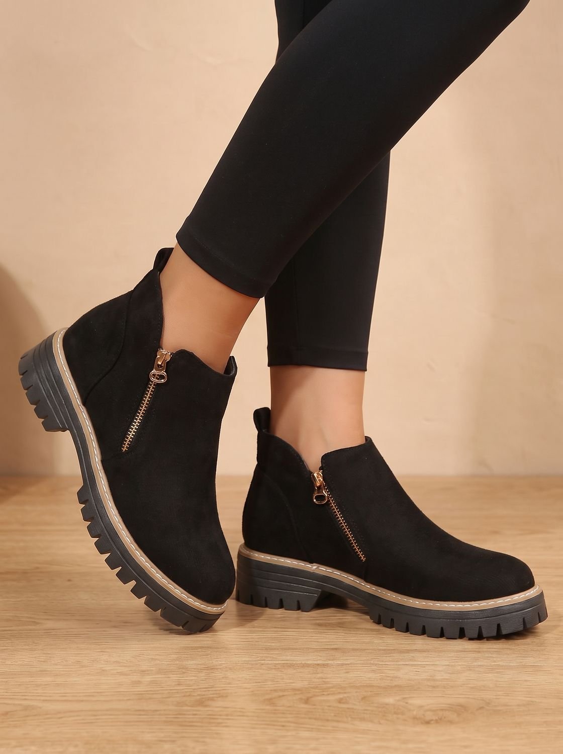 Leopard Print Flat Ankle Boots with Chunky Sole and Side Zip