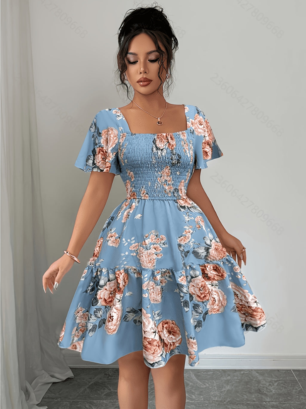 Vestido Corto de Vacaciones de Verano con Estampado Floral y Cintura Ajustada