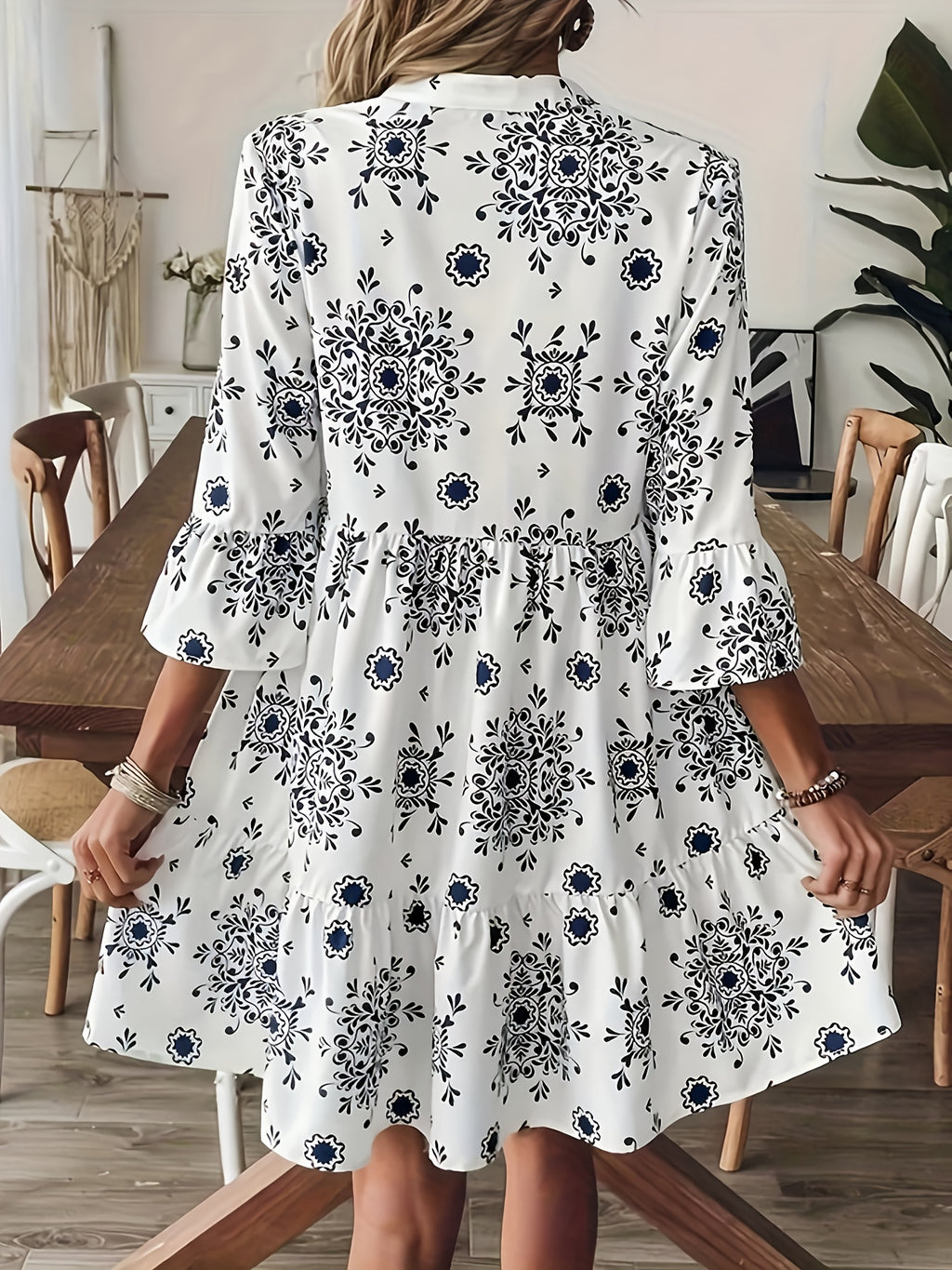 Vestido Corto Estampado Floral Blanco Estilo Boho Casual para Verano con Manga 3/4 y Corte Suelto