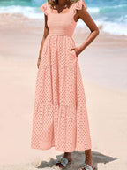Vestido Midi Bordado Rey Estilo Playero para Verano con Tirantes y Detalle Calado