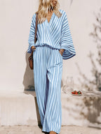 Mono Largo Mujer Rayas Azul Cielo y Blanco Escote Cruzado Casual Resort con Bolsillos
