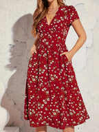 Vestido Elegante de Manga Corta con Estampado Floral y Cintura Ajustada en la Cadera, Modelo A-Line