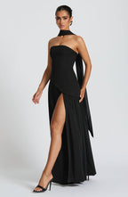 Vestido Femenino Largo Elegante con Abertura para Fiesta