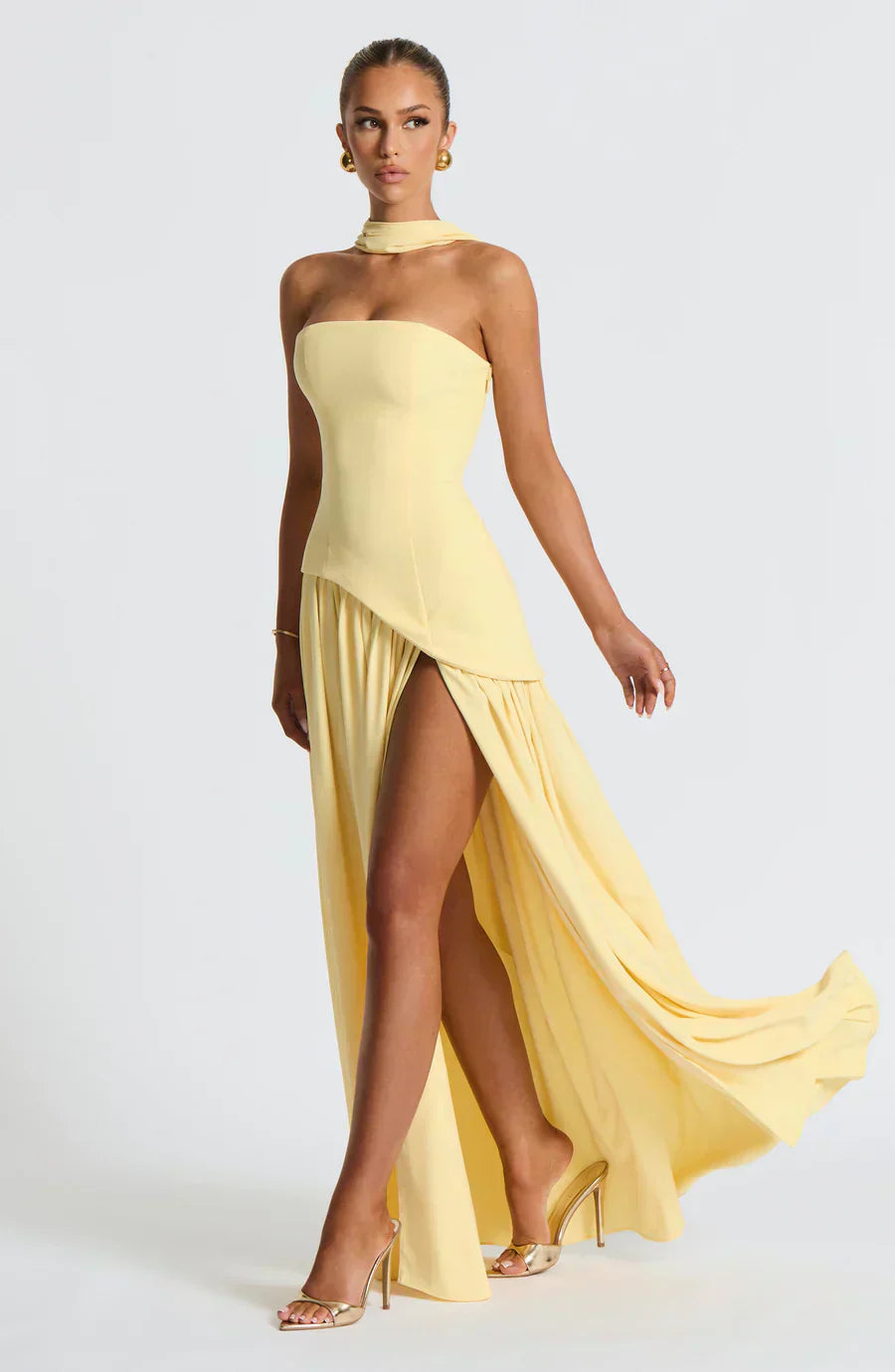 Vestido Femenino Largo Elegante con Abertura para Fiesta