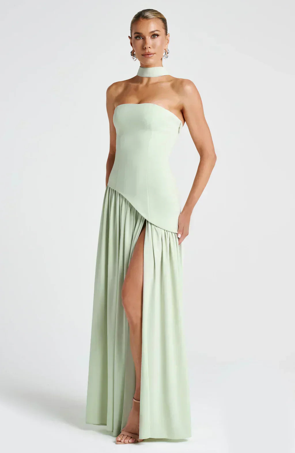 Vestido Femenino Largo Elegante con Abertura para Fiesta