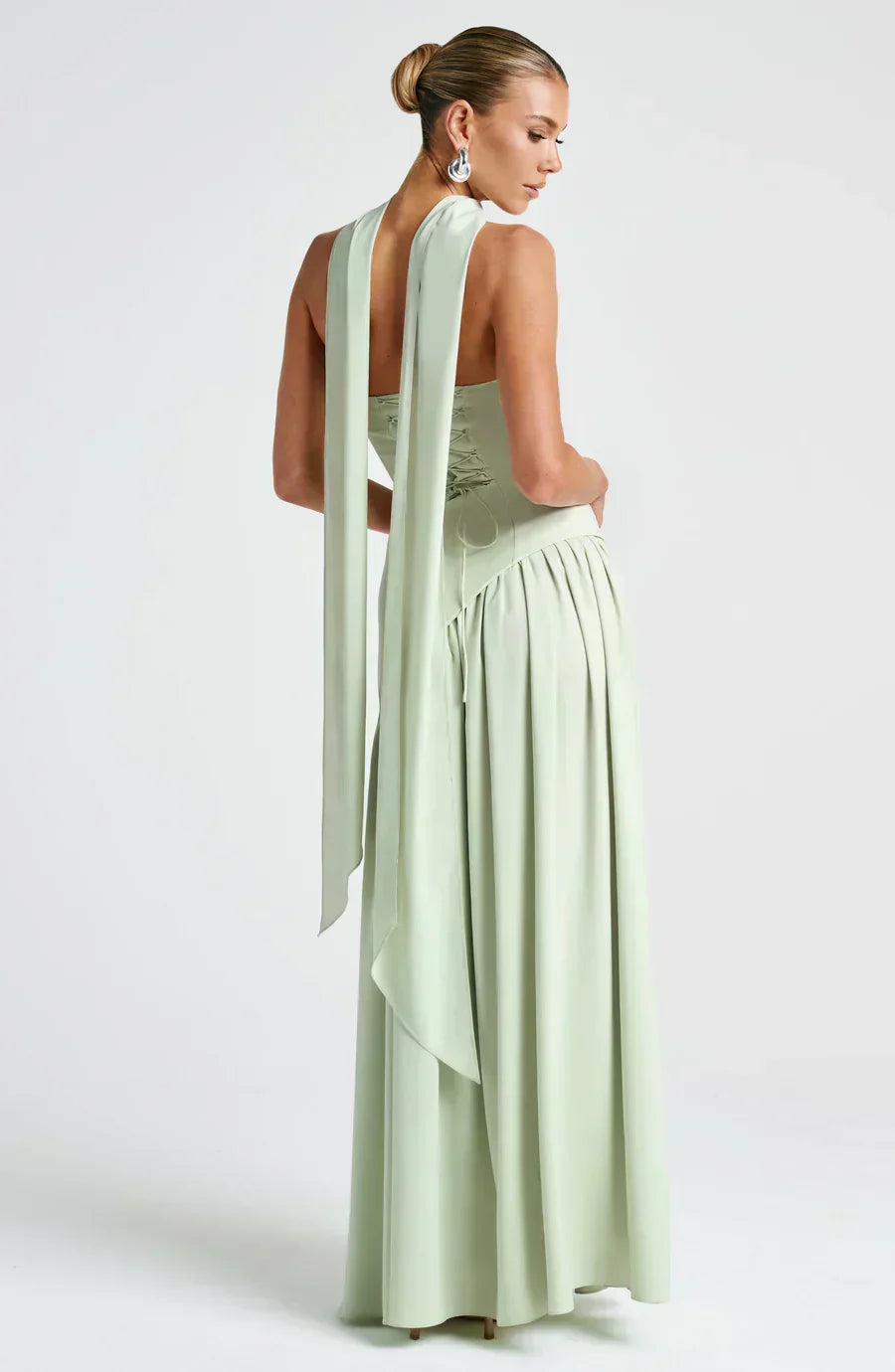 Vestido Femenino Largo Elegante con Abertura para Fiesta