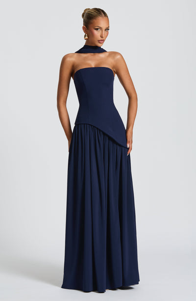 Vestido Femenino Largo Elegante con Abertura para Fiesta